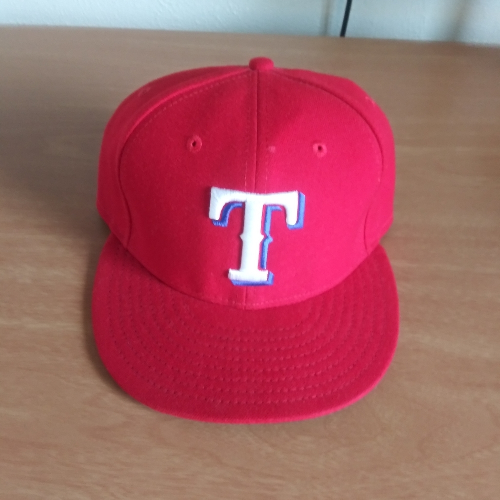 Texas Rangers New Era fitted hat